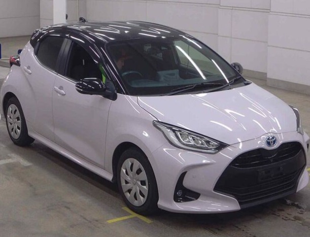 TOYOTA YARIS HYBRID 2020 / STOCK # 22104